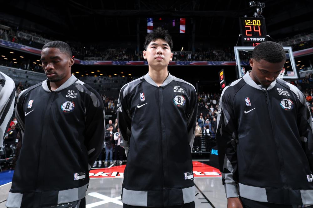 班克斯等伟 班克斯等伟