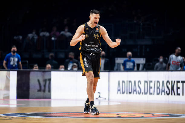 这样一位攻 这样一位攻