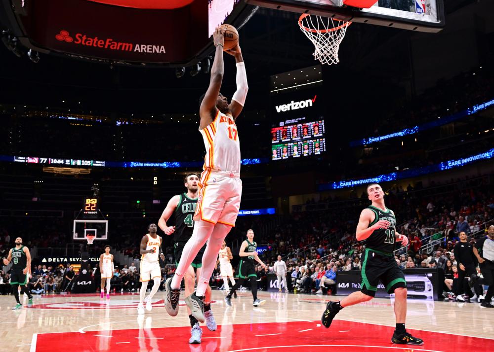 而此次她的 而此次她的