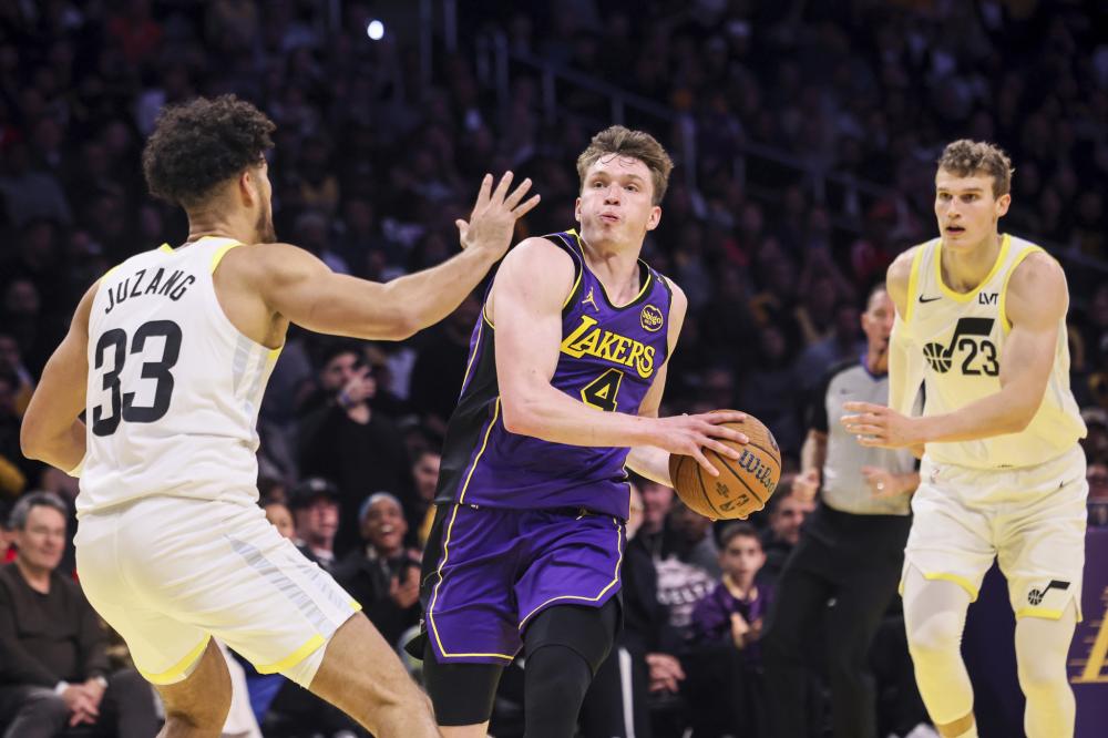 她的成功背 她的成功背